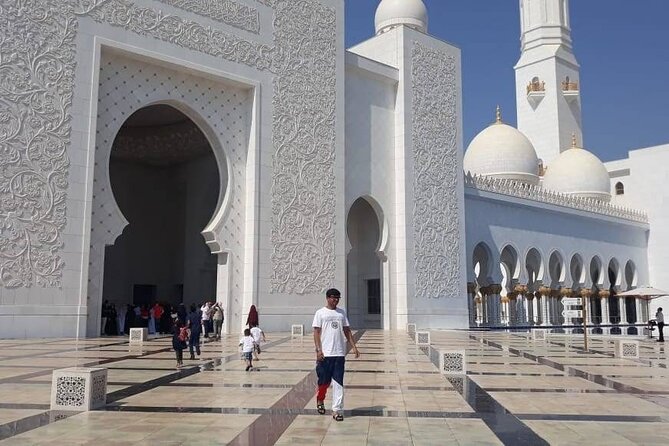 Premium Half Day Abudhabi Grand Mosque Tour From Dubai - Tour Experience and Duration