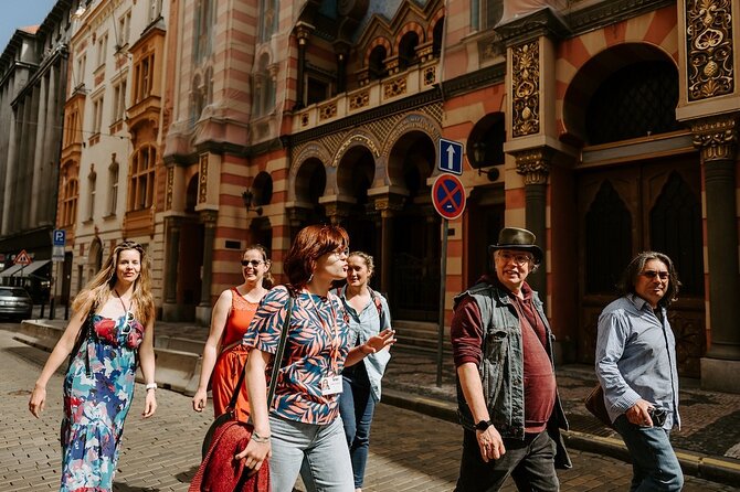 Private: 3h Stories of Prague Jewish Quarter Tour, Drink Included - Tour Stops and Duration