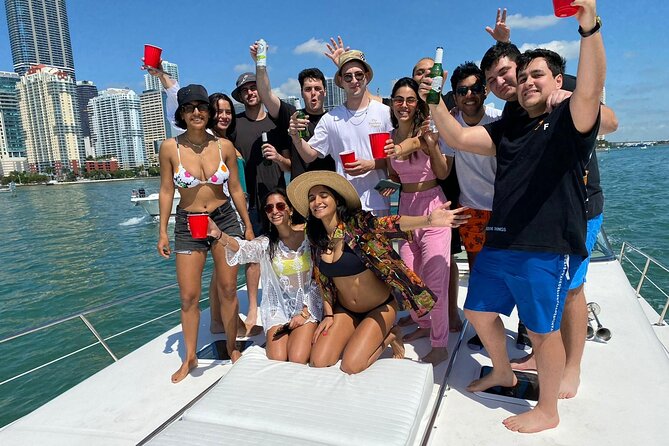 Private 52 Yacht Rental With Captain in Miami - Meeting and Pickup Details