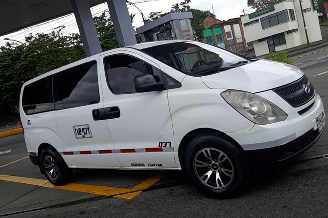 Private Arrival or Departure Transfer: Ernesto Cortissoz Airport (One Way) - Features and Benefits