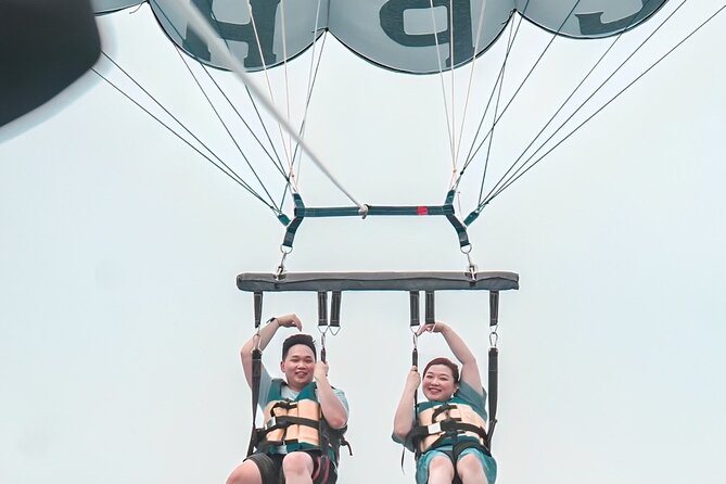 Private Bali Romantic Couple Tour With Parasailing Adventure - Romantic Experiences for Couples