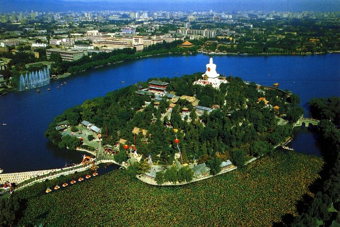 Private Beijing Jingshan Hill, Beihai, and Hutongs With Imperial Lunch/Dinner - Discovering Beihai Park