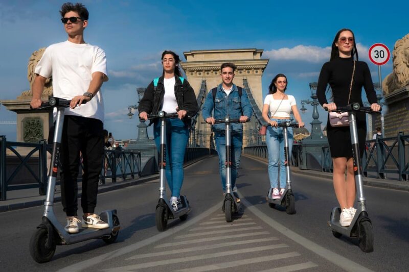 PRIVATE Budapest by Nights: GUIDED Tour Whit WINE Tasting - Itinerary Highlights