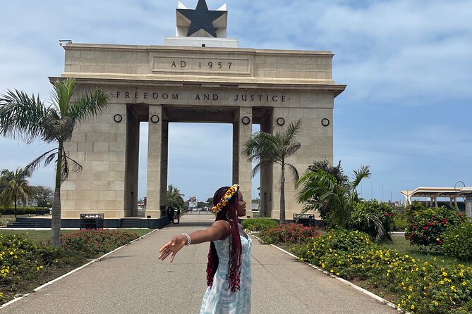 Private City Tour in Accra With Hotel Pickup and Lunch - Inclusions and Amenities
