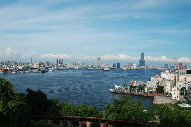 Private Classic Kaohsiung Day Tour - Personalized Experience