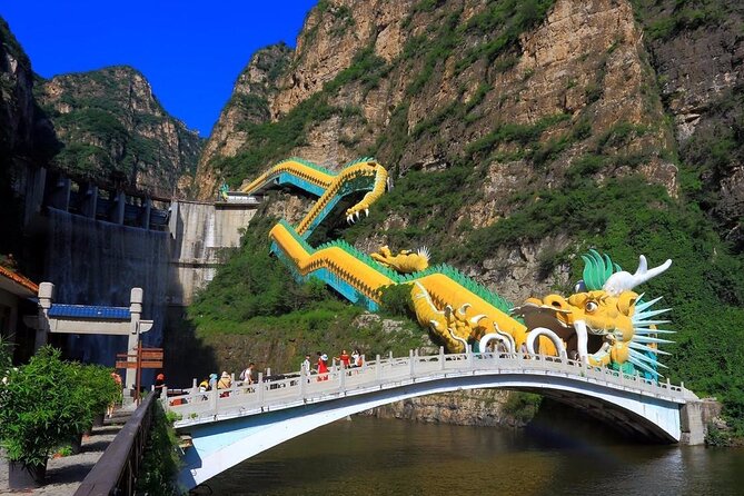 Private Day Tour to Longqing Gorge With Boat Ride and Cable Car From Beijing - Guides and Transportation Services