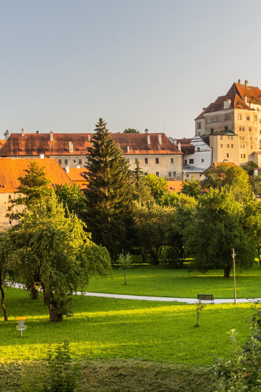 Private Day Trip From Vienna to Cesky Krumlov, and Back - Transportation and Driver Details