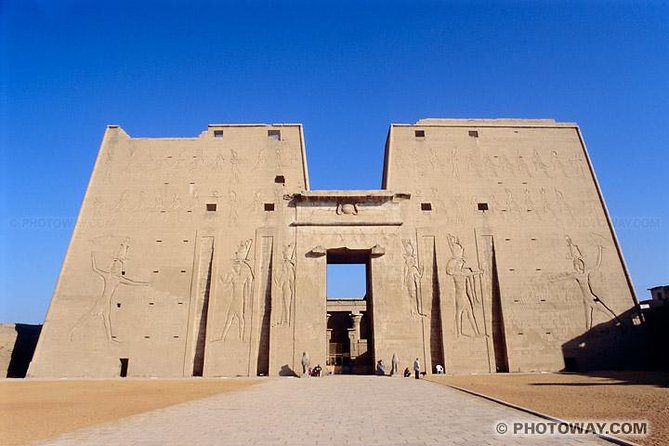 Private Day Trip To Kom Ombo And Edfu Temples From Aswan - Highlights of Kom Ombo Temple