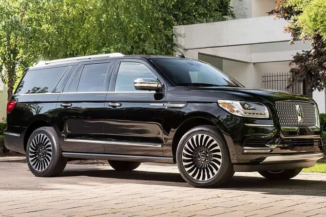 Private Departure Transfer: Niagara Falls, Ontario to Buffalo Niagara International Airport - Included Features