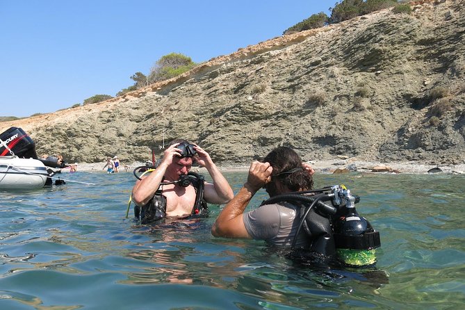 Private Discover Scuba Diving for Beginners in Athens With Pickup - Transportation and Meeting Points