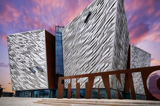 Private Driver Guided Day Tour of Belfast - Product Details