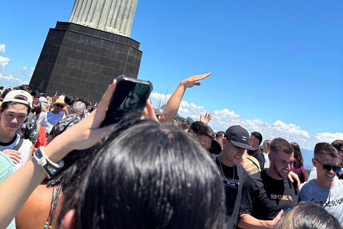 Private Family Tour to Christ the Redeemer in Rio De Janeiro - Meeting and Pickup