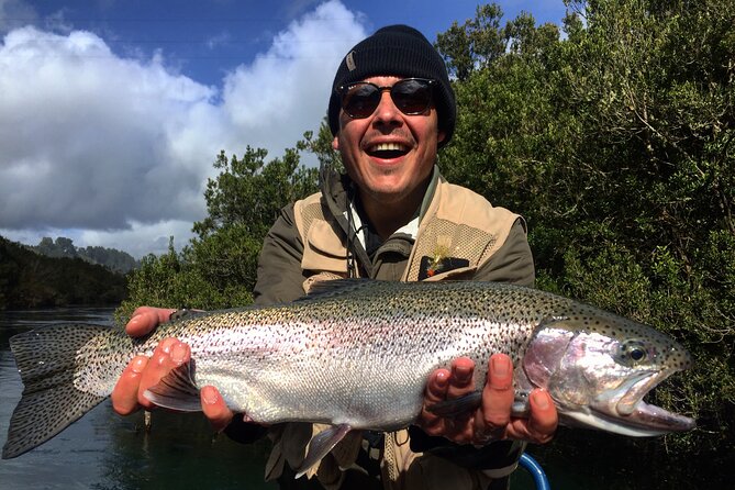 Private Fishing Tour in Maullín River - Petrohue - Rahue - Meeting and Pickup