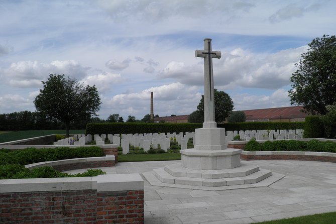 Private Full-Day Canadian WW1 Vimy and Somme Battlefield Tour From Bruges - Inclusions and Amenities