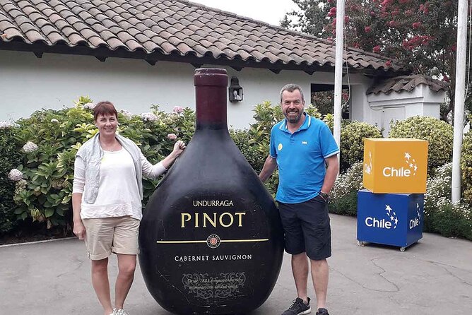 Private Full-Day Cultural Tour: Isla Negra, Pomaire and Undurraga Vineyard - Pomaire - Artisan Town and Empanadas