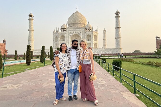 Private Full-Day Guided Tour of Agra Taj Mahal & Agra Fort From Jaipur - Inclusions and Amenities