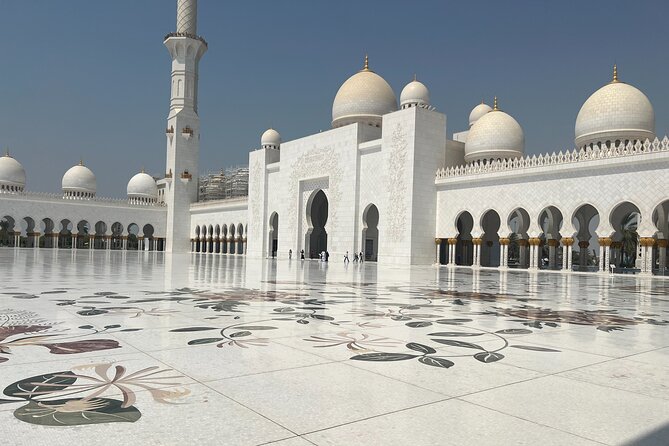 Private Guided Abu Dhabi City Sightseeing Tour - Attractions Explored