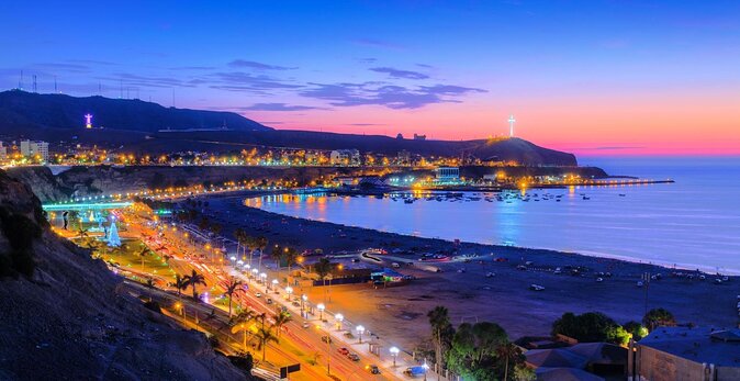 Private Neighborhoods Tour: Miraflores, Barranco & Chorrillos - Neighborhood Exploration