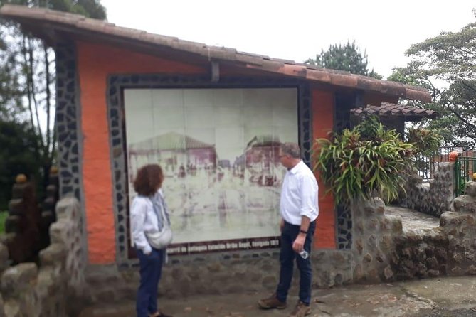 Private Pablo Escobar Tour With Entrance to Catedral Pablos Prison - Itinerary Highlights