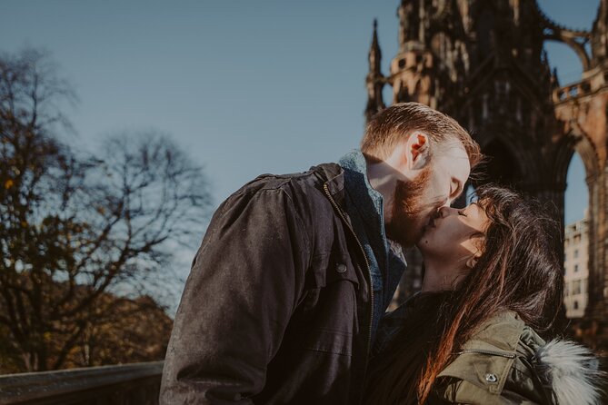 Private Photoshoot in Edinburgh With a Professional Photographer - Accessibility and Participation