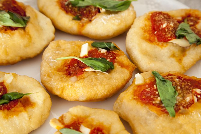 Private Pizza & Tiramisu Class at a Cesarinas Home With Tasting in Padua - Beverages and Accessories Included