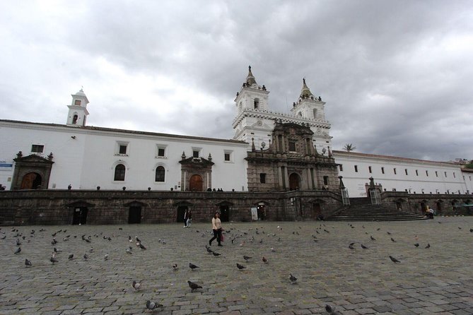Private Quito Old District Tour & Teleferico Including Entrances - Itinerary Highlights