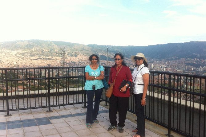 Private Santa Fé De Antioquia and Medellín Sightseeing Tour - Discovering Santa Fe De Antioquia
