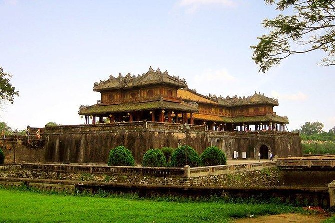 Private Shore Excursion to HUE IMPERIAL CITY From Chanmay/Tiensa Port - Major Attractions