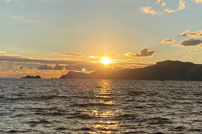 Private Sunset Cruise Around Positano (Amalfi-Coast) - Inclusions and Amenities