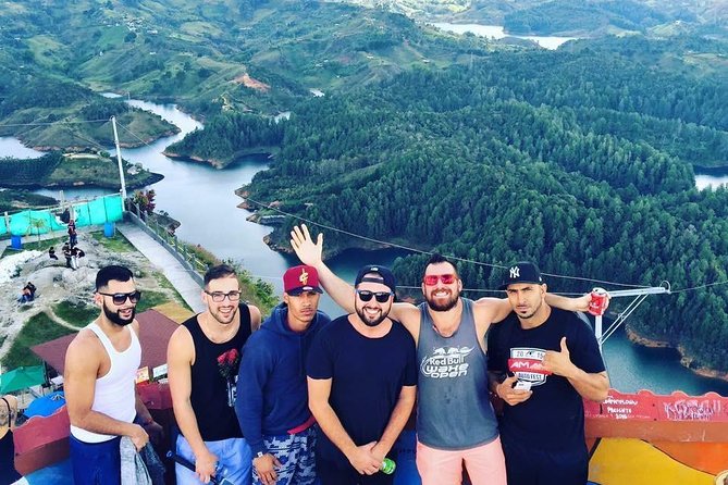 Private Tour: El Peñol and Guatape Dam From Medellin - Pickup Information