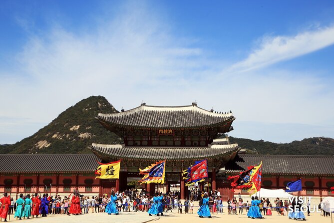 Private Tour Guide Service in Seoul, Korea - Included Amenities