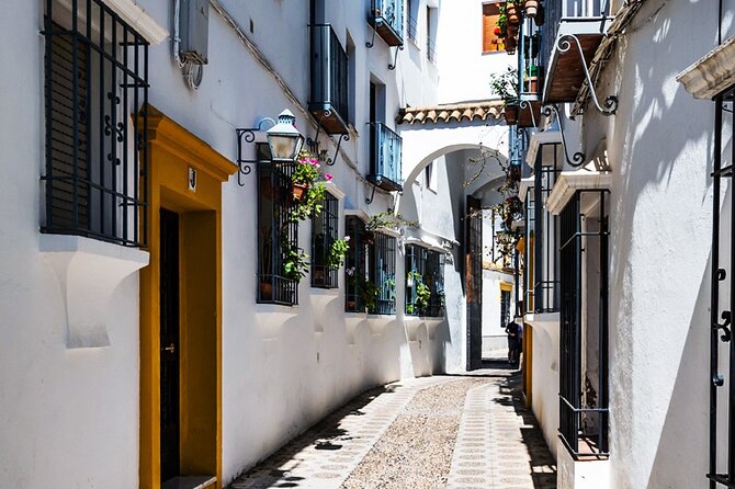 Private Tour of Cordoba Weekends & Holidays 3 Hours - Starting Point: Church of San Lorenzo
