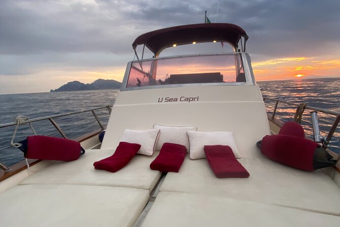Private Tour of the Island of Capri by Boat and Visit to the Caves - Key Attractions
