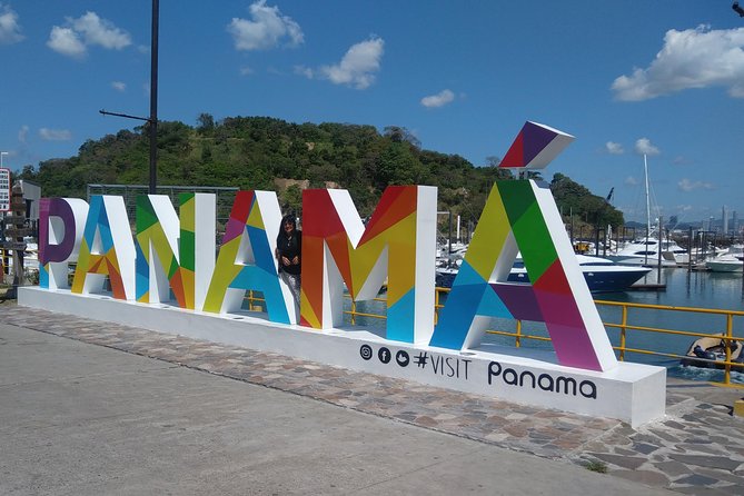 Private Tour Stopover in Panama: City Tour and Panama Canal - Meeting and Pickup