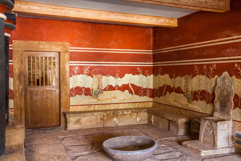 Private Tour to Knossos Palace - Itinerary Details