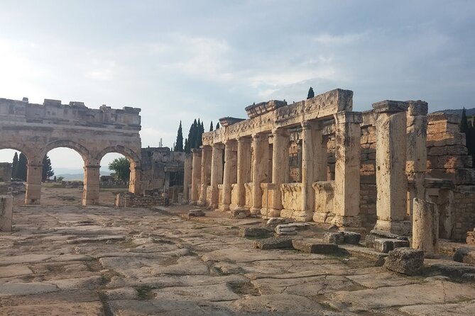 Private Tour to Salda Lake, Pamukkale, Hierapolis Ancient City, Kaklik Cave - Highlighted Attractions