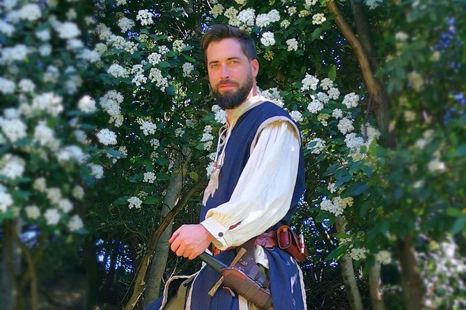 Private Tour With a Knight - Tour Inclusions