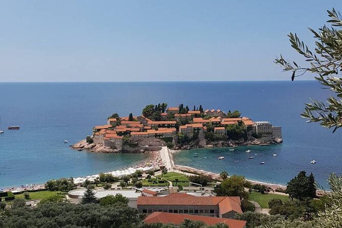 Private Transfer From Budva to Podgorica Airport and City - Operating Hours