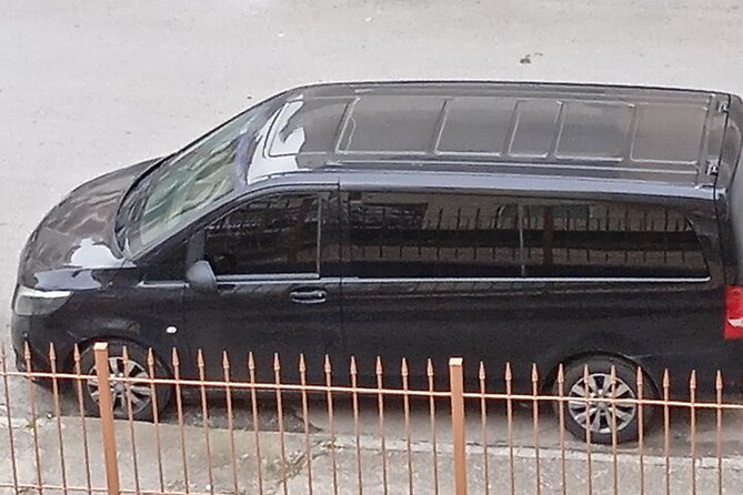 Private Transfer From Kalamata to Athens International Airport - Meeting and Pickup