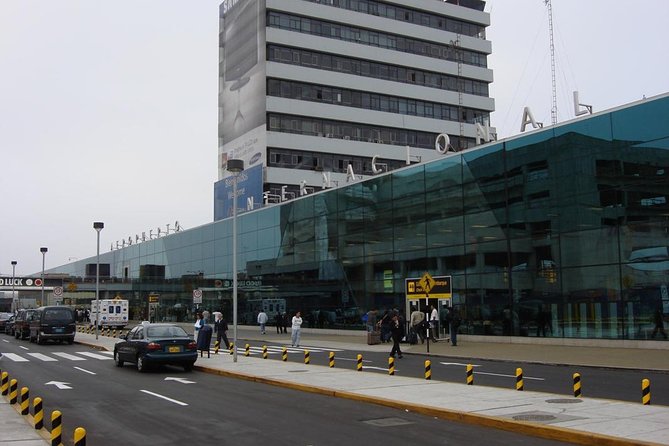 Private Transfer in From Jorge Chávez International Airport to Lima - Inclusions and Exclusions