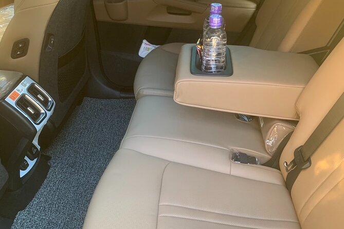 Private Transfer Incheon Intl. Airport <-> Seoul - Vehicle and Amenities Description