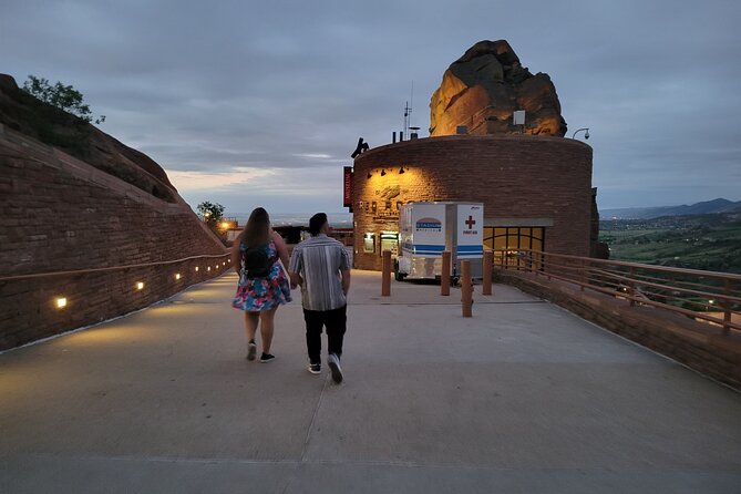 Private Transfer to Red Rocks - Included Amenities