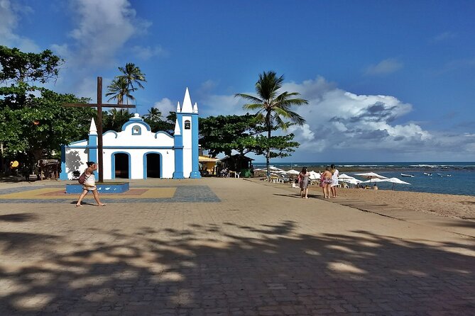 Private Transfer: up to 3 People From Praia Do Forte to Salvador Airport - Included Amenities and Features