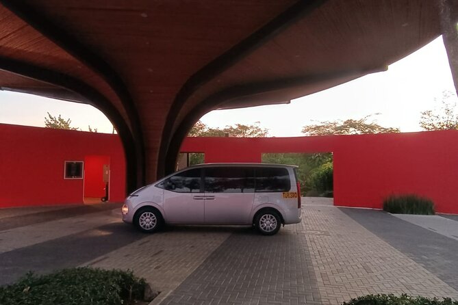 Private Transportation From Liberia Airport to Occidental Papagayo - Pickup Details
