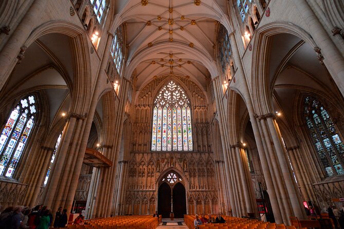 Private York Minster Guided Walking Tour - Exploring the Grounds and Artworks