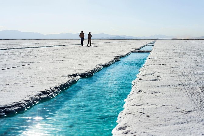 Promotion of 2 Day Excursions: Cafayate + Salinas Grandes by Purmamarca - Meeting and Pickup Information