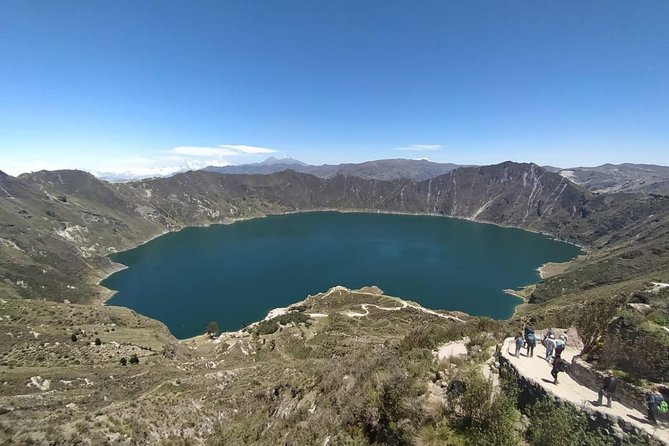 Quilotoa, Tigua and Zumbahua Full Day - Traditional Handicrafts