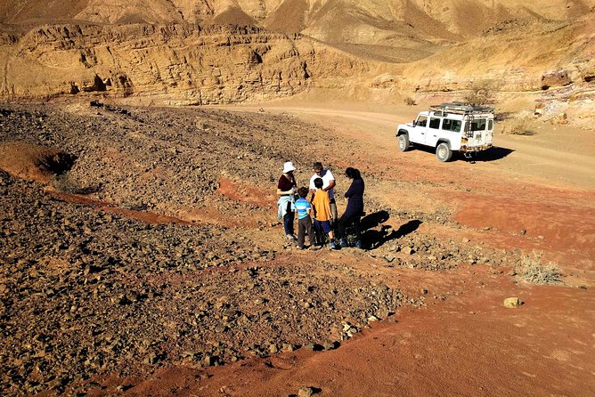 Ramon Crater Jeep Tour From Mitzpe Ramon - Itinerary Breakdown