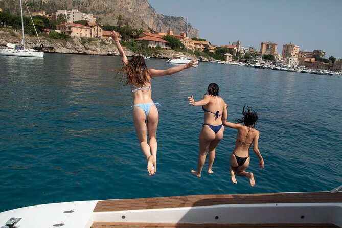 Relaxing Day on Board a Super Yacht for up to 35 People - Meeting and Pickup