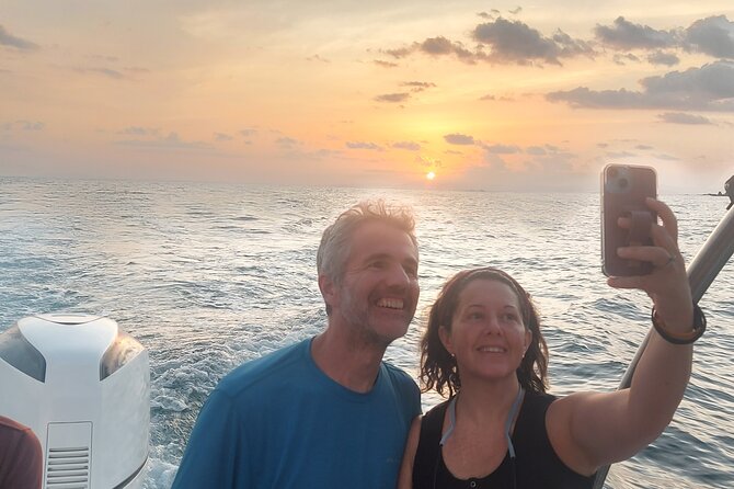 Relaxing Sunset Cruise Jaco Coastline - Maximum Capacity and Group Size